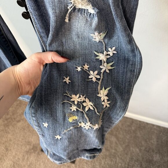 Torrid Premium Boyfriend Jeans Floral Embroidered Distressed Denim Size 20R - Picture 4 of 16